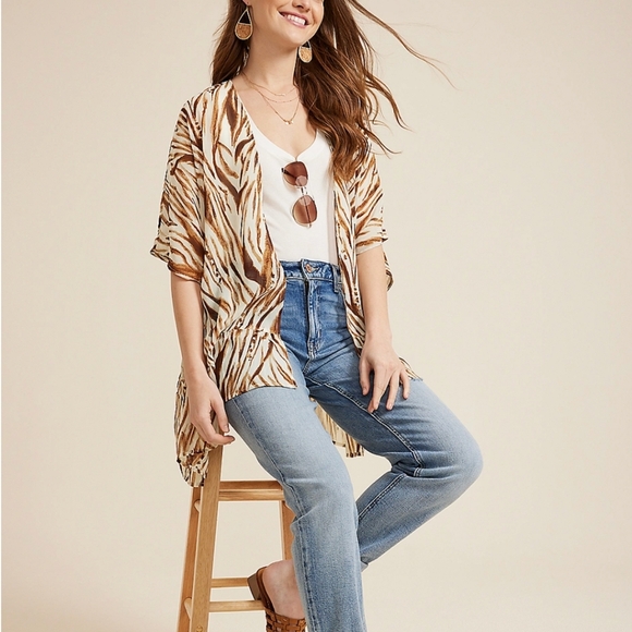 Zebra Print Kimono - Picture 9 of 11